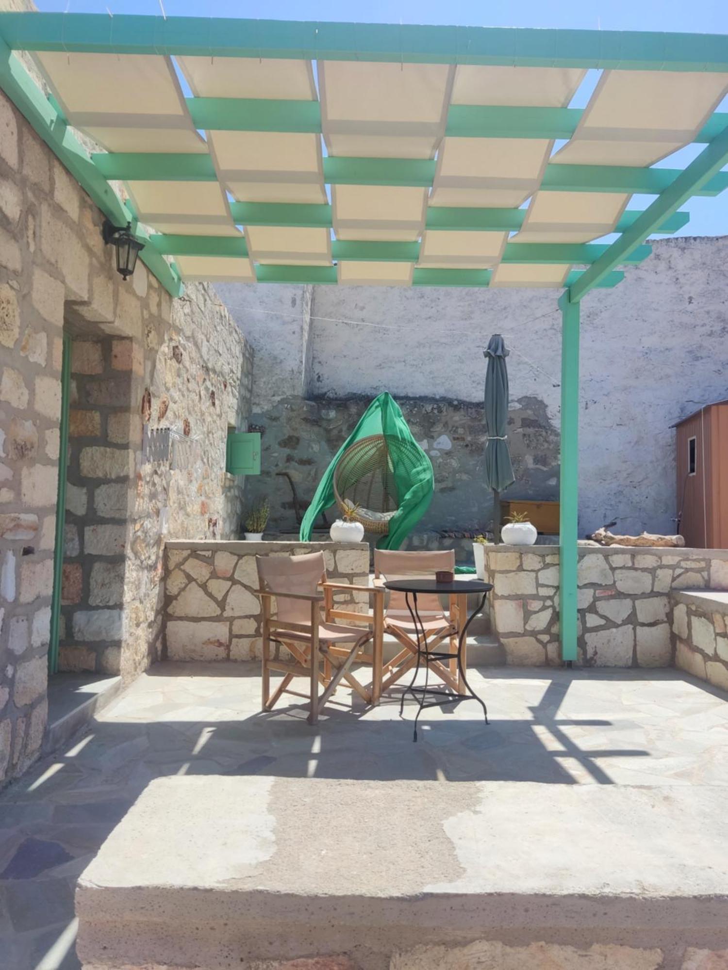 Argento Apartment Kimolos Exterior photo